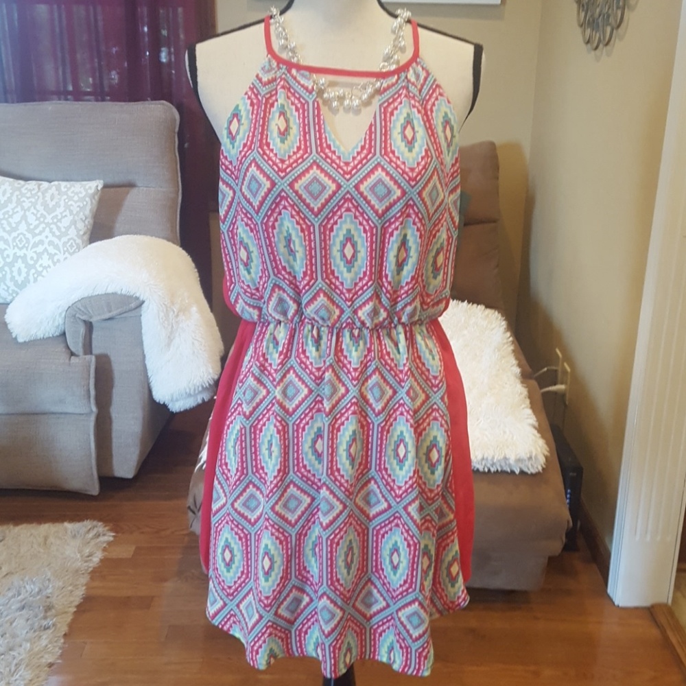 Pink owl dress in nice condition, pretty design pa